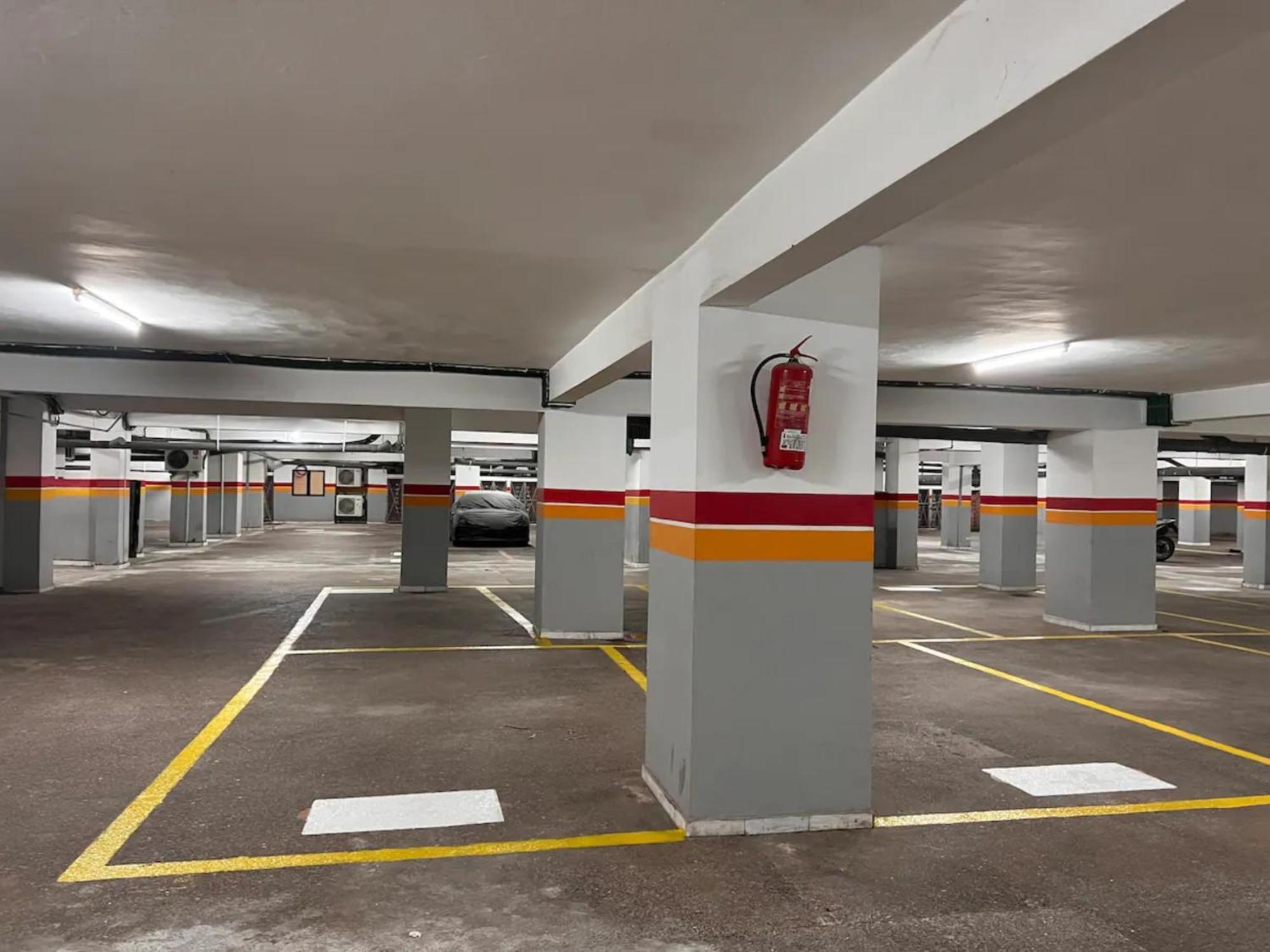 C-Appartement De Luxe Plein Centre De Gueliz Avec Piscine Parking Wifi Netflix Marrakesh Exterior photo